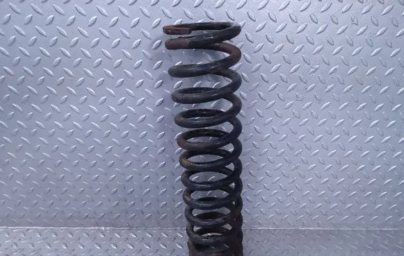 Mercedes-Benz 200 300 W123 Front coil spring A1233213904 1233213904