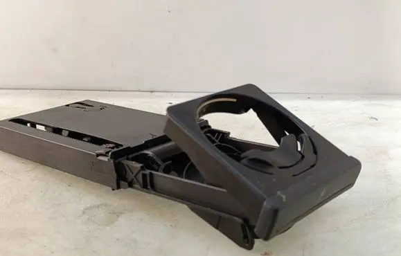 Audi A4 S4 B7 8E 8H Cup holder 8E1862534