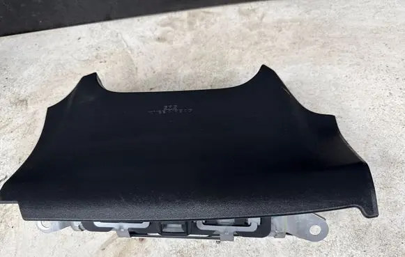 Toyota Auris 150 Knee airbag GA51300120