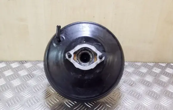 Opel Frontera B Brake booster 97206706