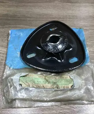 Audi 100 200 5000 C2 Front upper strut mount 431412377B