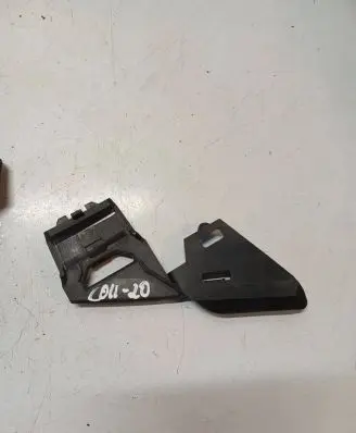 Headlight/headlamp mounting bracket