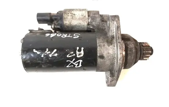Volkswagen PASSAT B7 Starter motor 0001153009