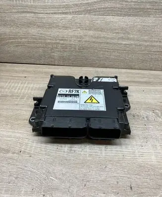 Mazda 626 Engine control unit/module RF7K18881M 2758006591
