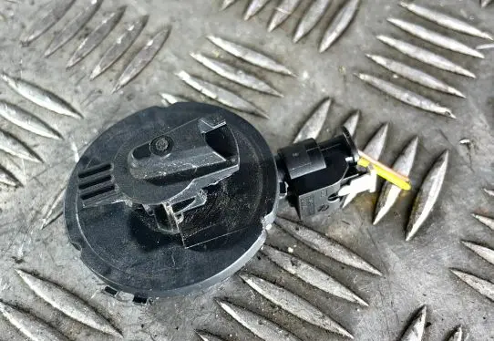 Audi A5 Airbag deployment crash/impact sensor 4M0955557A 4M0955557