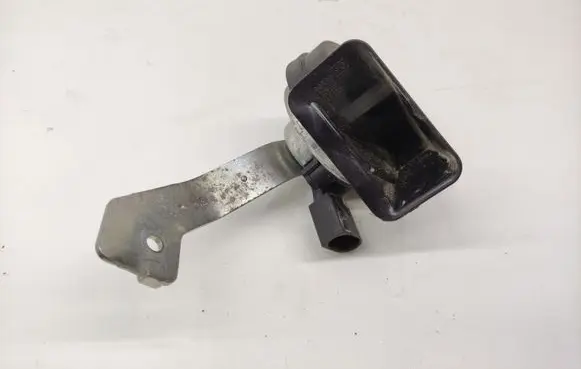 Mercedes-Benz B W246 W242 Horn signal 2265429822
