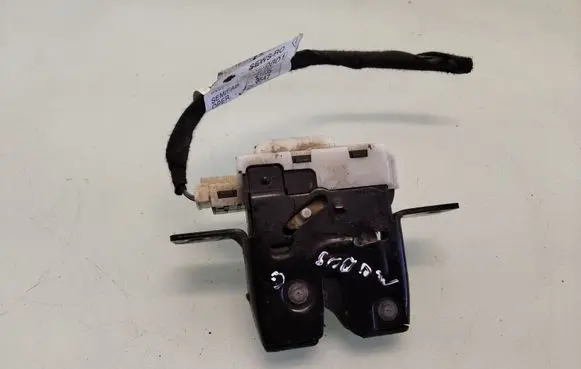 Renault Modus Tailgate/trunk/boot lock/catch/latch 8200409601