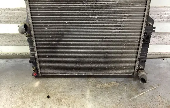 Coolant radiator