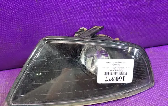Ford Mondeo Mk III Front fog light 3S7115K201AE
