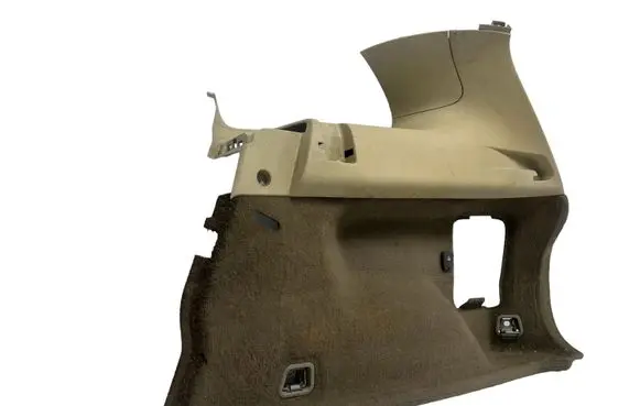 Trunk/boot lower side trim panel