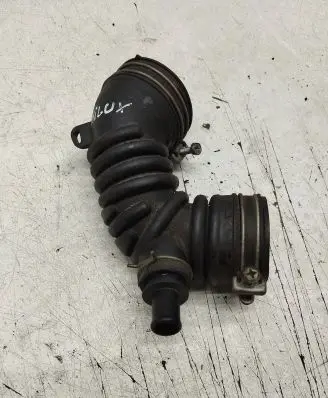 Toyota Hilux (N140, N150, N160, N170) Engine coolant pipe/hose