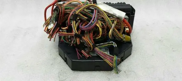Mercedes-Benz E W212 Fuse module A2129008307