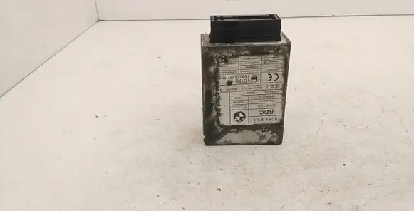 BMW 7 E38 Tire pressure control unit 6751371 3582201100 43392MHZ