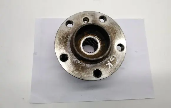 BMW X5 E70 Rear wheel hub 33416795961 6795961