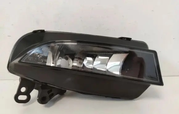 Audi A5 8T 8F Front fog light 8T0941700F