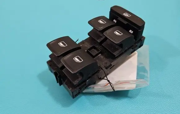 Volkswagen Golf VII Electric window control switch 5G0959857B IMPRK1483616