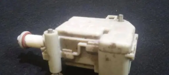 BMW 3 E46 Central locking motor 