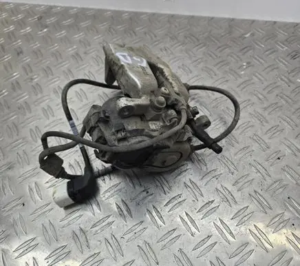 Mercedes-Benz E W213 Rear brake caliper 90350282 32358282