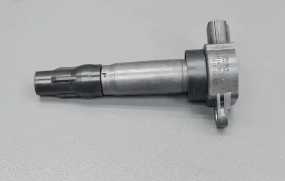 Mitsubishi Colt High voltage ignition coil FK0330 MN195616