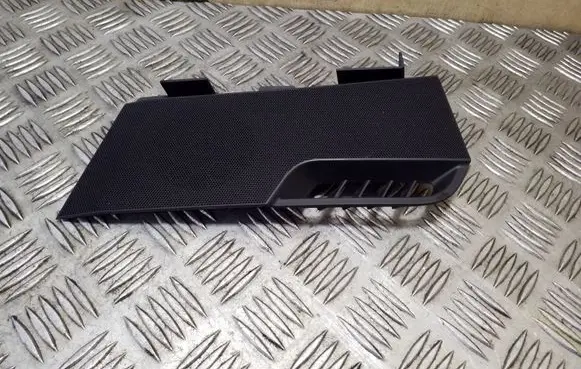 Side speaker trim/cover