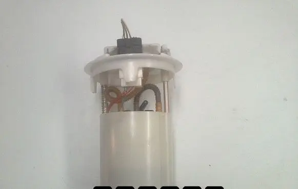 Peugeot 207 Fuel injection high pressure pump 9657035980