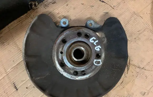 Mercedes-Benz GL X166 Rear wheel hub A1664230220