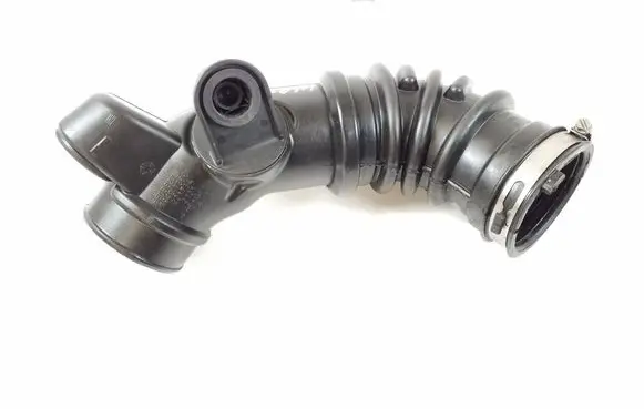 Air intake hose/pipe