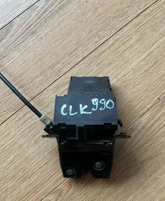 Mercedes-Benz CLK A209 C209 Loading door lock A1717500085 A1717500185