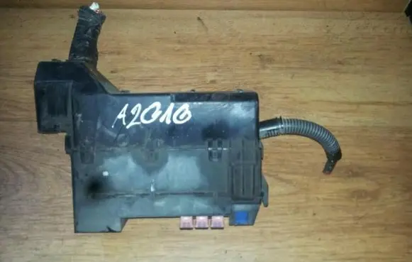 Nissan Almera N16 Fuse box set 24381au000