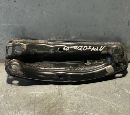 Mercedes-Benz C W202 Gearbox mounting bracket 