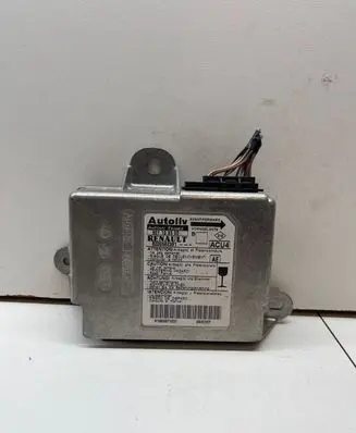 Renault Megane II Airbag control unit/module 6071393001