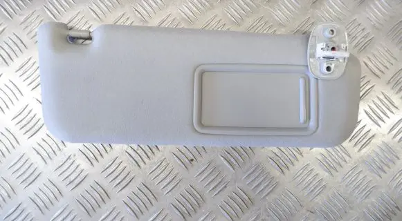 Toyota Prius+ (ZVW40) Sun visor TW20276000