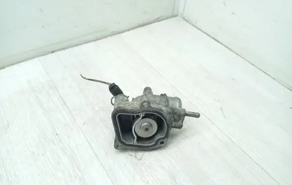 Mercedes-Benz C W204 Thermostat housing A6462000715