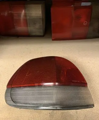 Subaru Legacy Rear/tail lights 7371