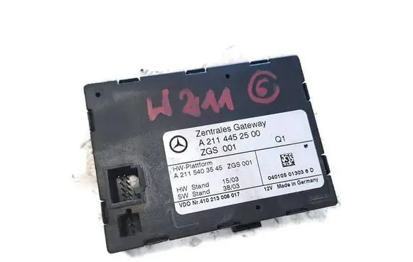 Mercedes-Benz E W211 Gateway control module A2114452500 A2115403545