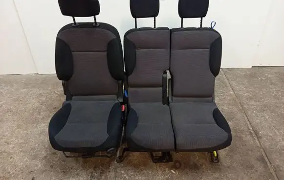 Seat set