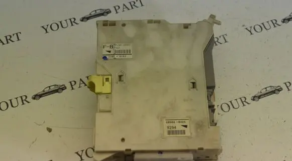 Lexus GS 300 350 430 450H Fuse box set 8273030301