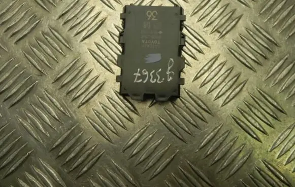 Toyota Corolla E160 E170 Gateway control module 8910002040 G3367