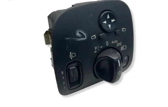 Mercedes-Benz CLC CL203 Light switch A2035452504