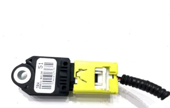 Toyota Auris E180 Airbag deployment crash/impact sensor 8983102130