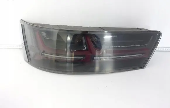 Audi Q7 4M Rear/tail lights 4M0052101