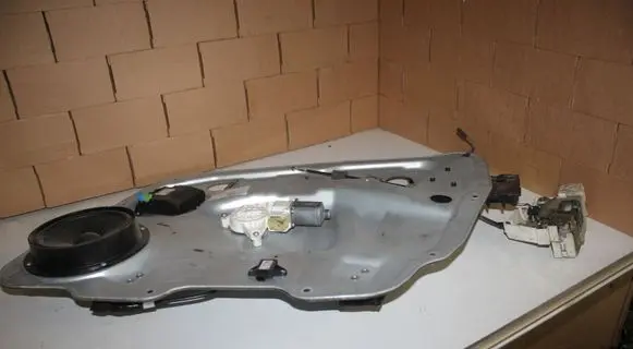 Mercedes-Benz R W251 Front door window regulator with motor A1648203002 A1648200485 A1697202635