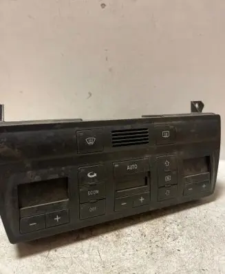 Audi A6 S6 C5 4B Climate control unit 4B0820043F 5HB00760400 D550000