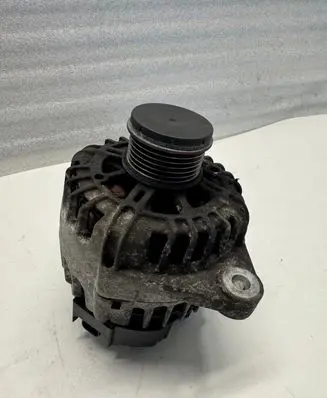 Opel Insignia A Generator/alternator 13588306