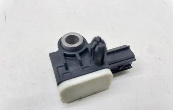 Volvo XC60 Airbag deployment crash/impact sensor 31334336