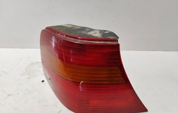 Volkswagen Golf IV Rear/tail lights 1J6945096Q 67736982 1L6945096C