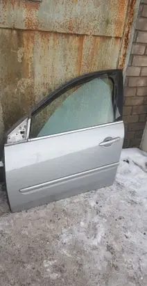 Renault Laguna III Front door 