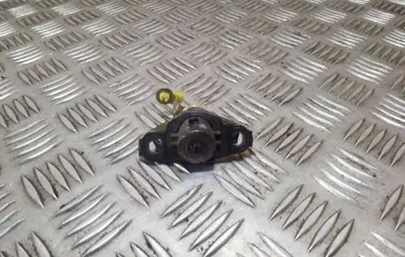 Toyota Corolla Verso E121 Tailgate exterior lock 