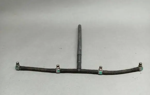 Suzuki SX4 S-Cross Fuel line pipe