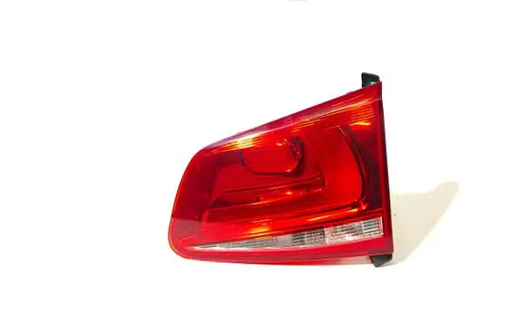 Volkswagen Touareg II Tailgate rear/tail lights 7P6945094A 7P6945094